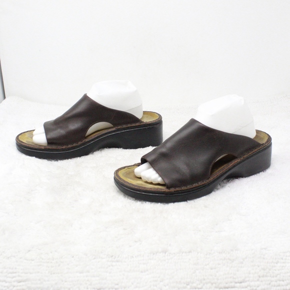 naot clogs mens